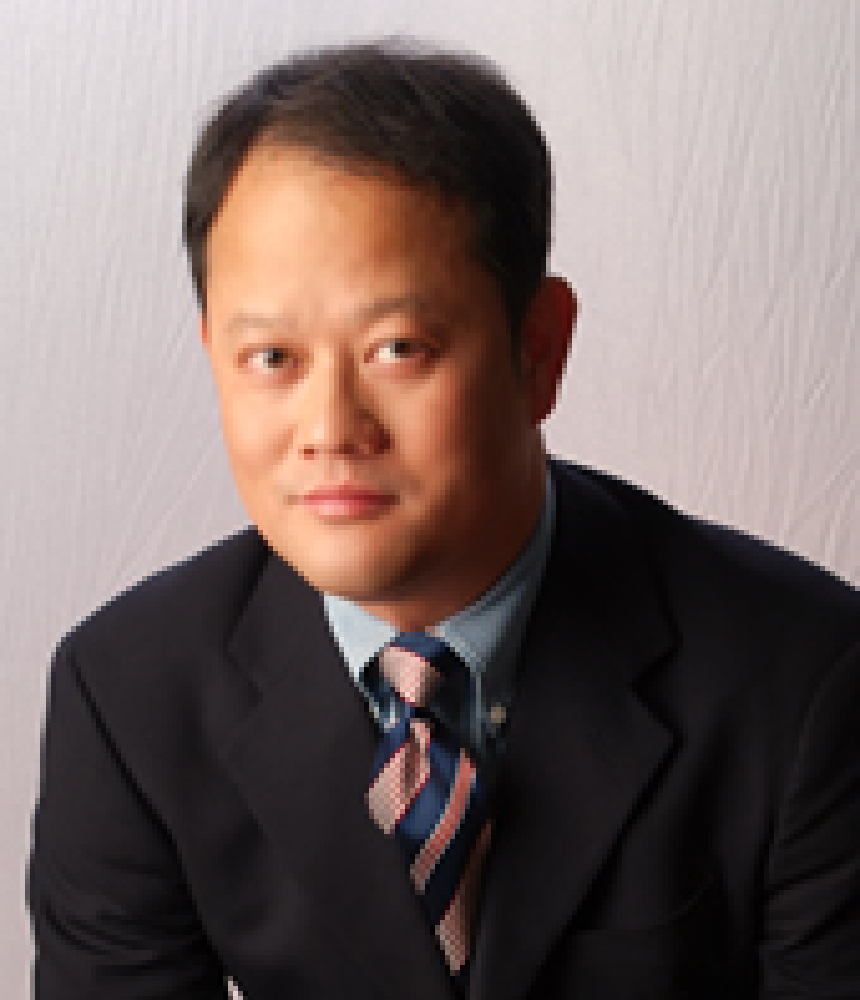 bio drhoang@2x